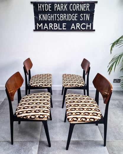 Mid Century Teak Dining Table & Chairs (x 4)