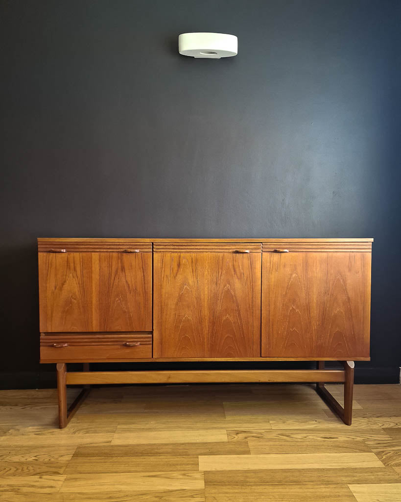 Mid Century Teak Sideboard / Cocktail Cabinet