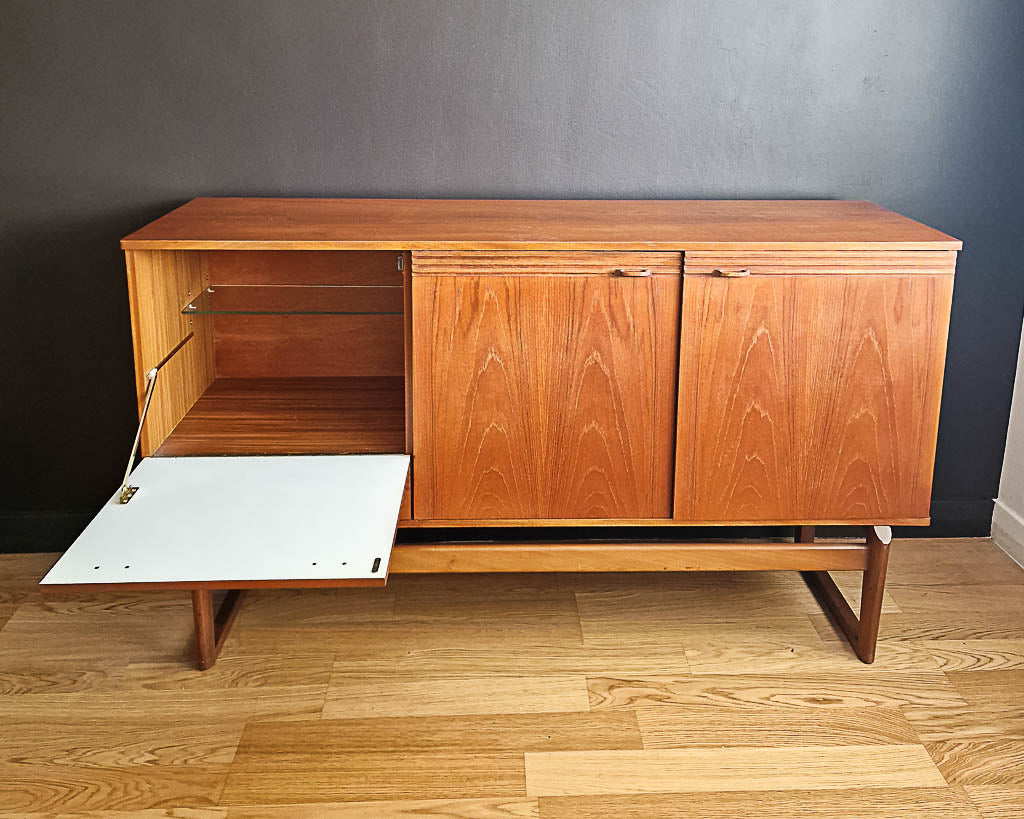 Mid Century Teak Sideboard / Cocktail Cabinet