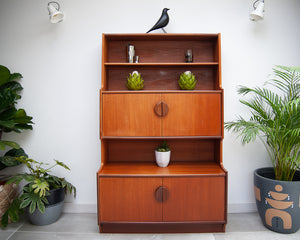 Mid Century Teak Bookcase / Display Cabinet