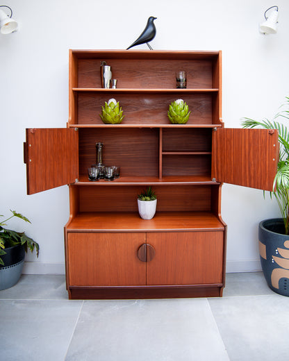 Mid Century Teak Bookcase / Display Cabinet