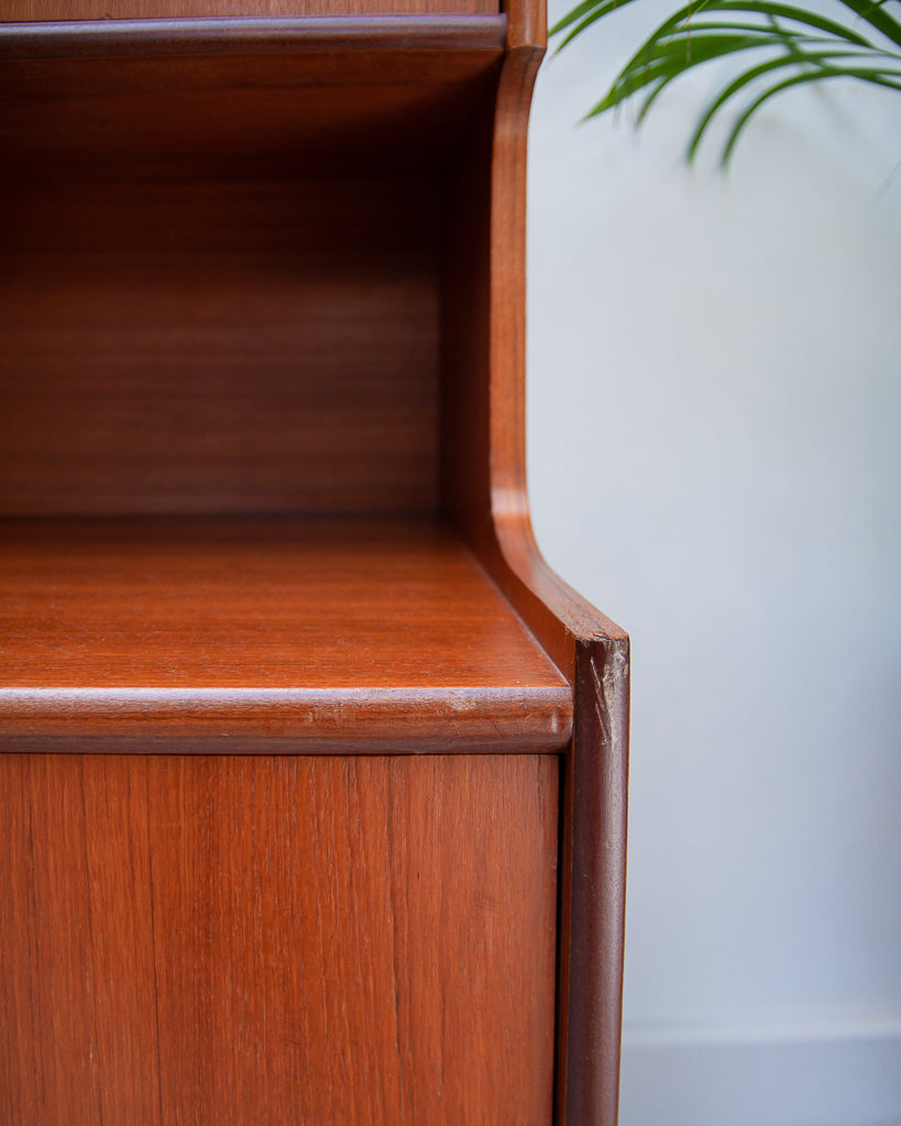 Mid Century Teak Bookcase / Display Cabinet