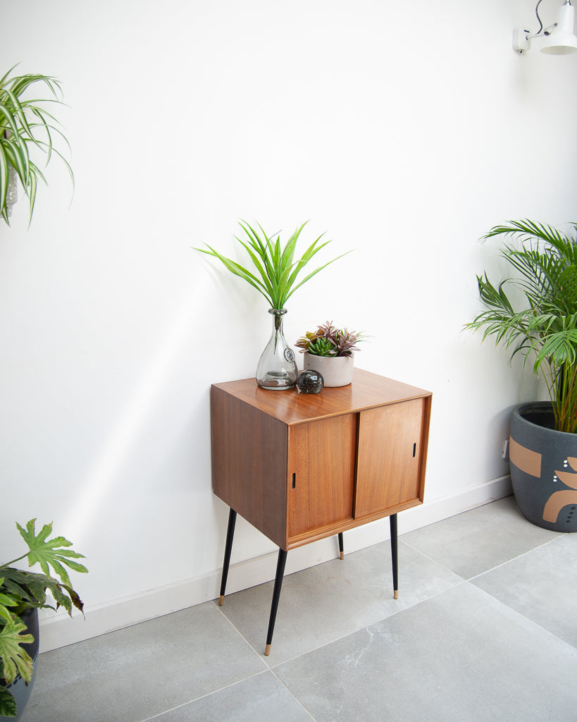 Mid Century LP / Vinyl Record Cabinet (Walnut)