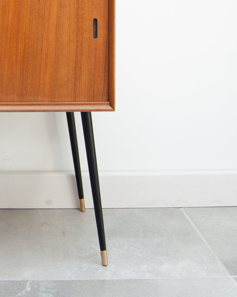 Mid Century LP / Vinyl Record Cabinet (Walnut)