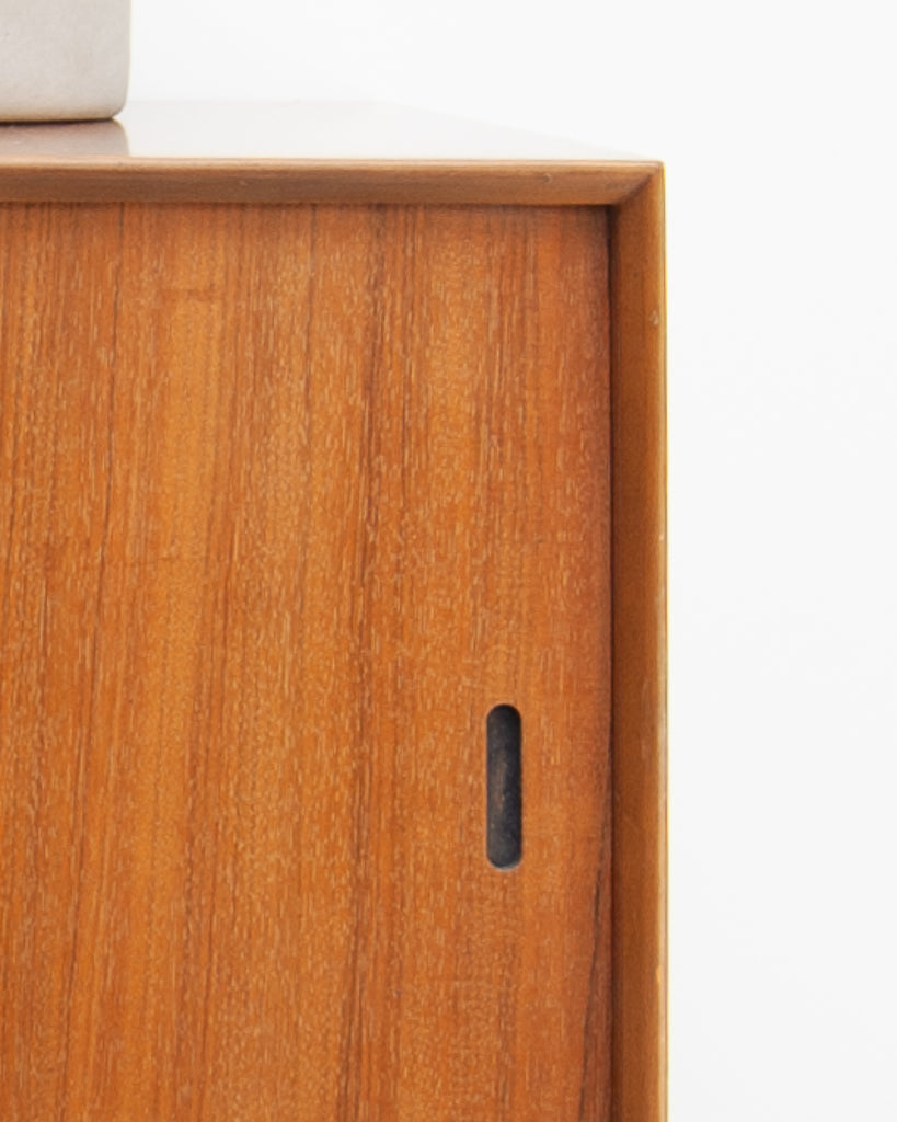 Mid Century LP / Vinyl Record Cabinet (Walnut)