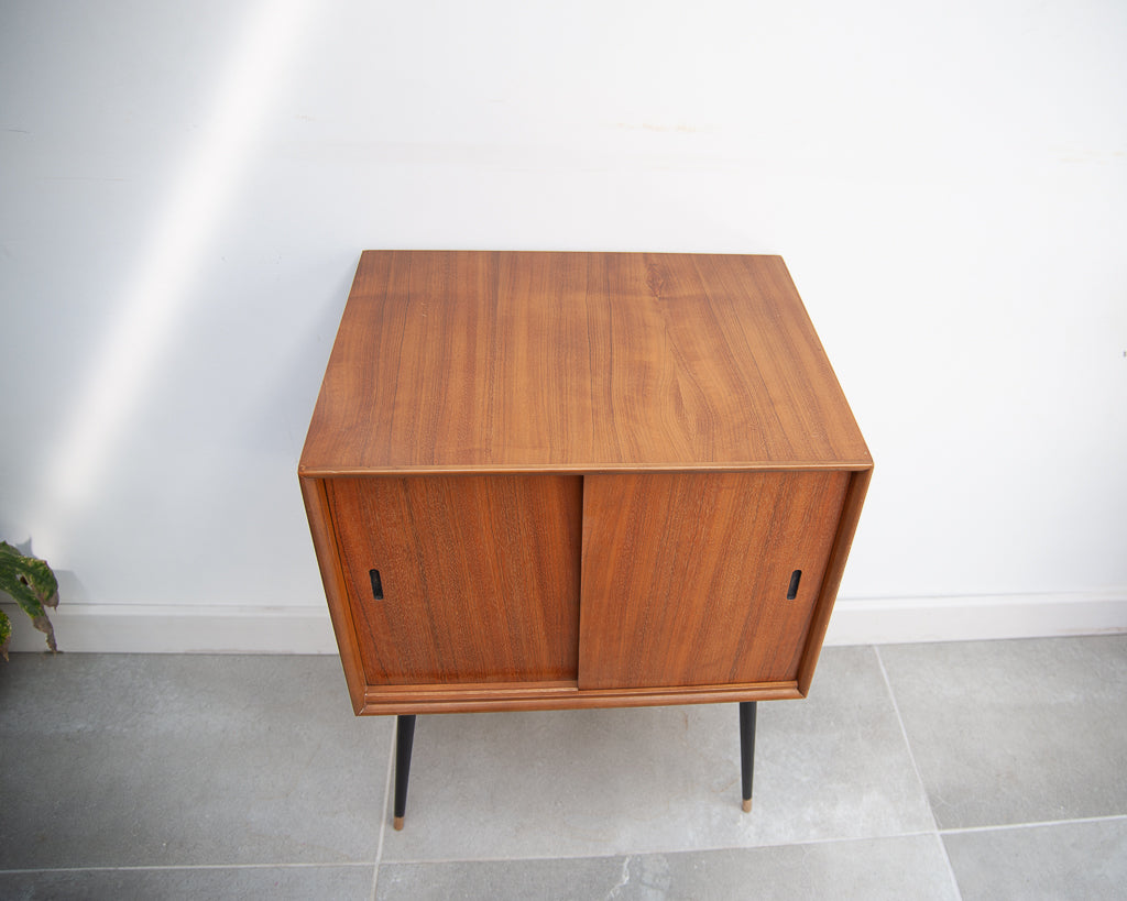 Mid Century LP / Vinyl Record Cabinet (Walnut)