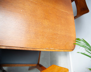 Mid Century Oak Dining Table & Chairs (x 4)