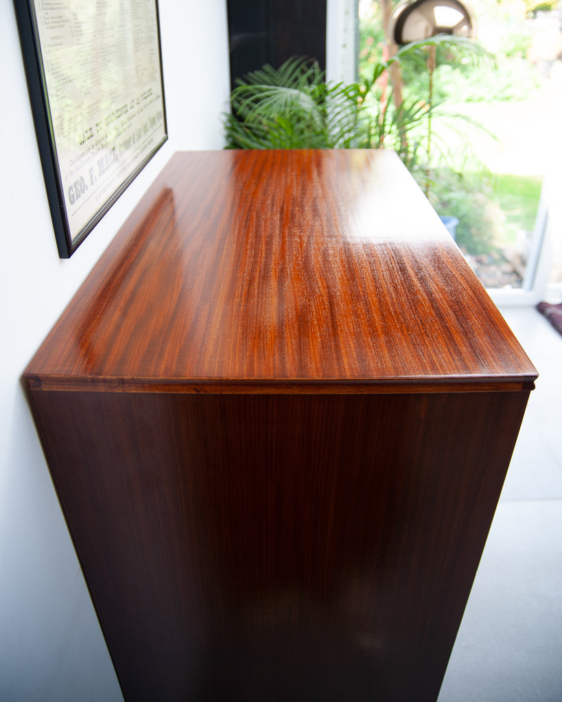 Mid Century Chest of Drawers (EoN)