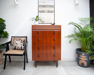 Mid Century Chest of Drawers (EoN)