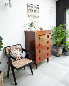 Mid Century Chest of Drawers (EoN)